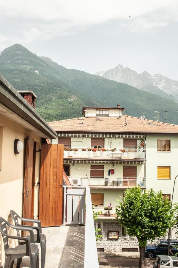 Appartamenti Edolo - A 20 Minuti Da Ponte Di Legno E Aprica Exterior foto